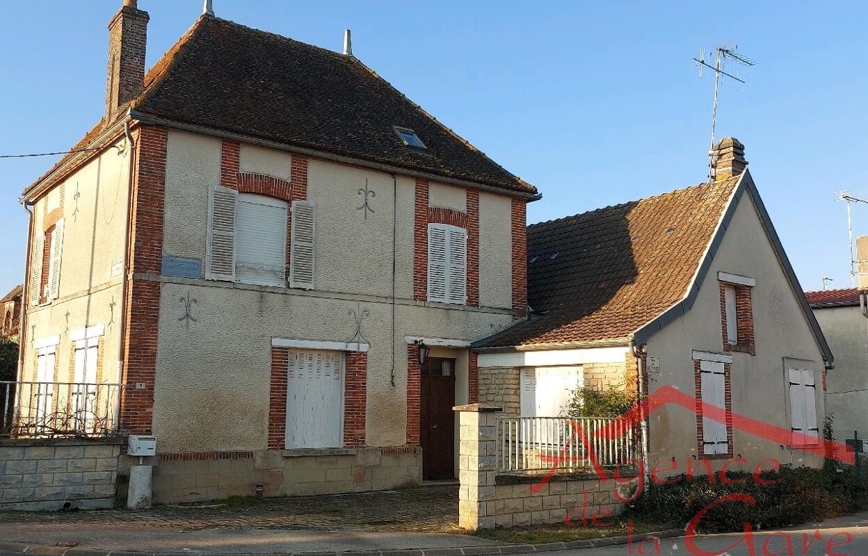 maison 6 pièces  m2 à vendre à Sézanne (51120)