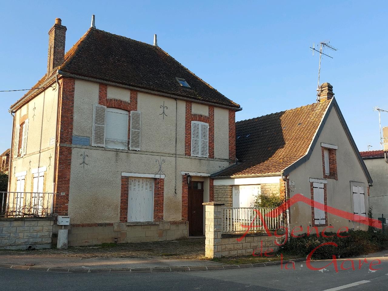 Maison de Village   T6 à vendre Sézanne 51120