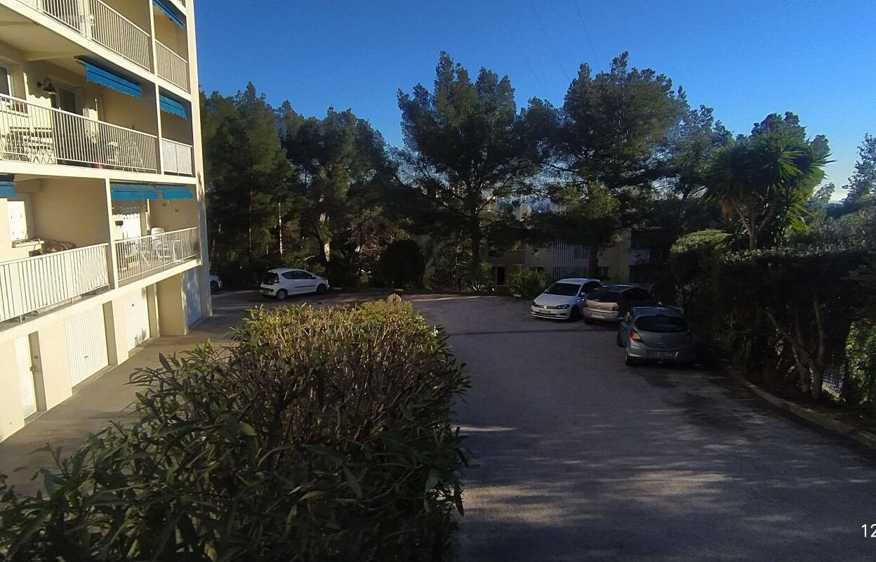 appartement 3 pièces 84 m2 à vendre à Toulon (83100)
