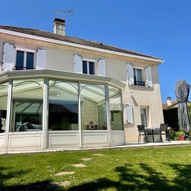 Maison 6 pièces 172 m²