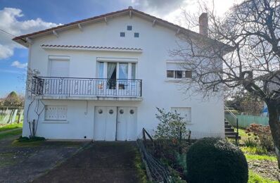 vente maison 231 000 € à proximité de Meschers-sur-Gironde (17132)