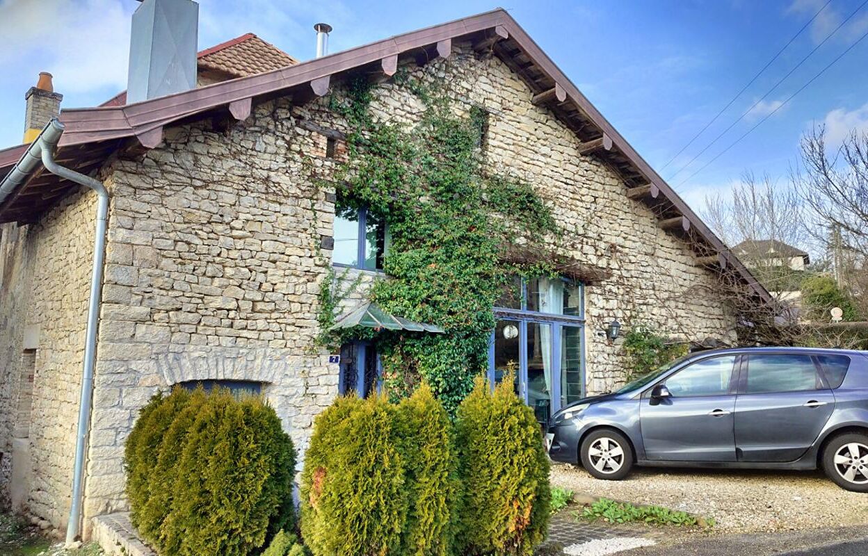 maison 5 pièces 175 m2 à vendre à Saint-Maurice-Colombier (25260)