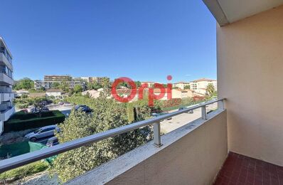 location appartement 450 € CC /mois à proximité de Saint-Raphaël (83530)