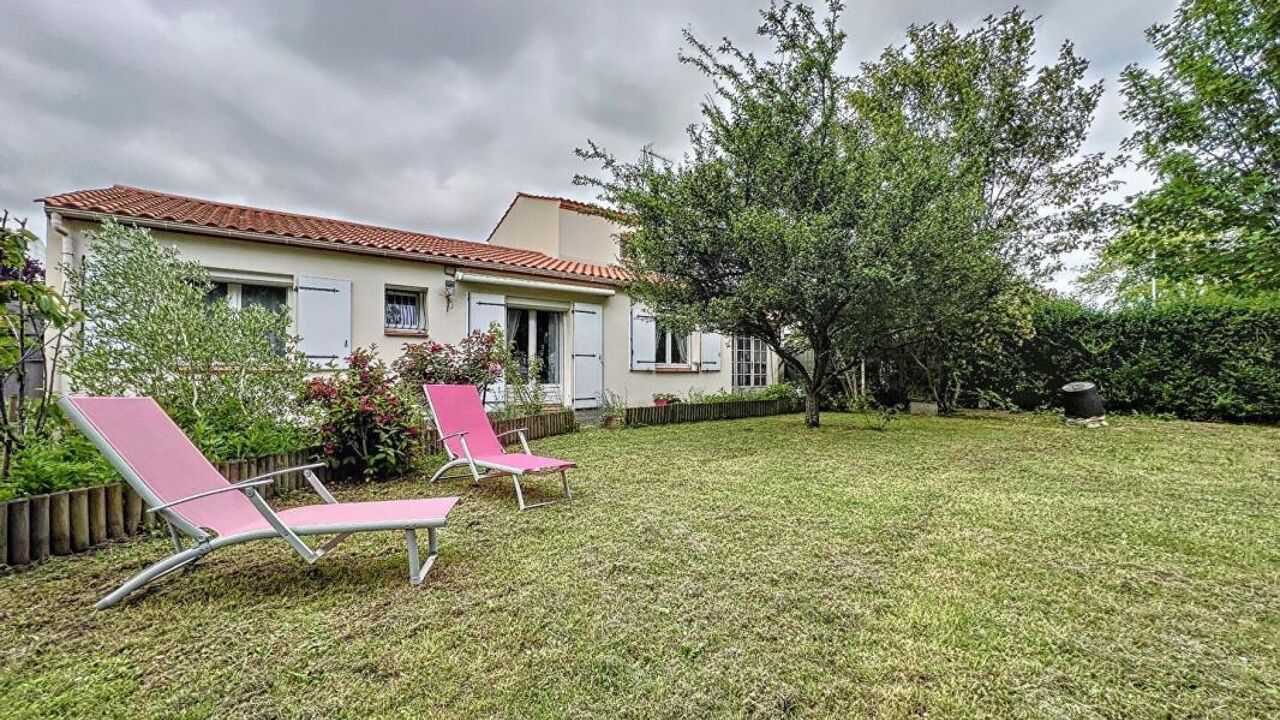 maison 4 pièces 94 m2 à vendre à Challans (85300)