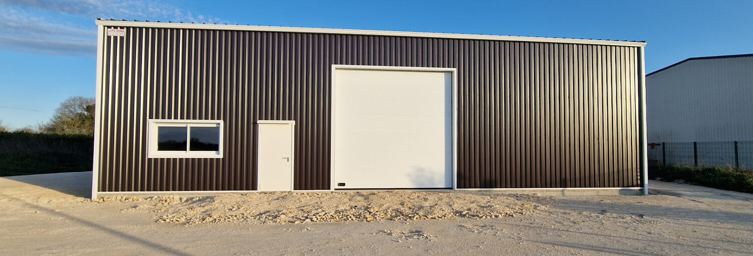 Local industriel  220 m² à louer à Beurlay (17250)