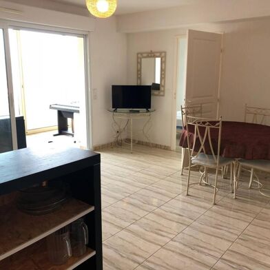 Appartement 2 pièces 790 €