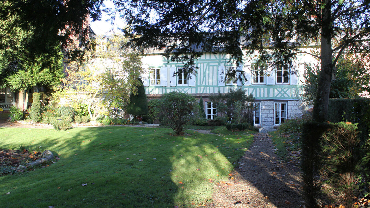 maison 10 pièces 220 m2 à vendre à Mont-Saint-Aignan (76130)