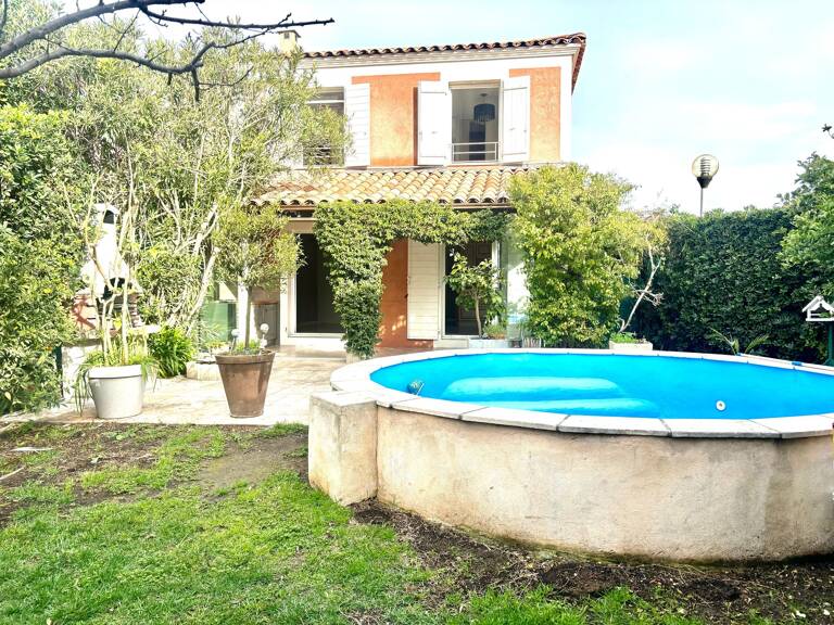 Maison   — photo 1