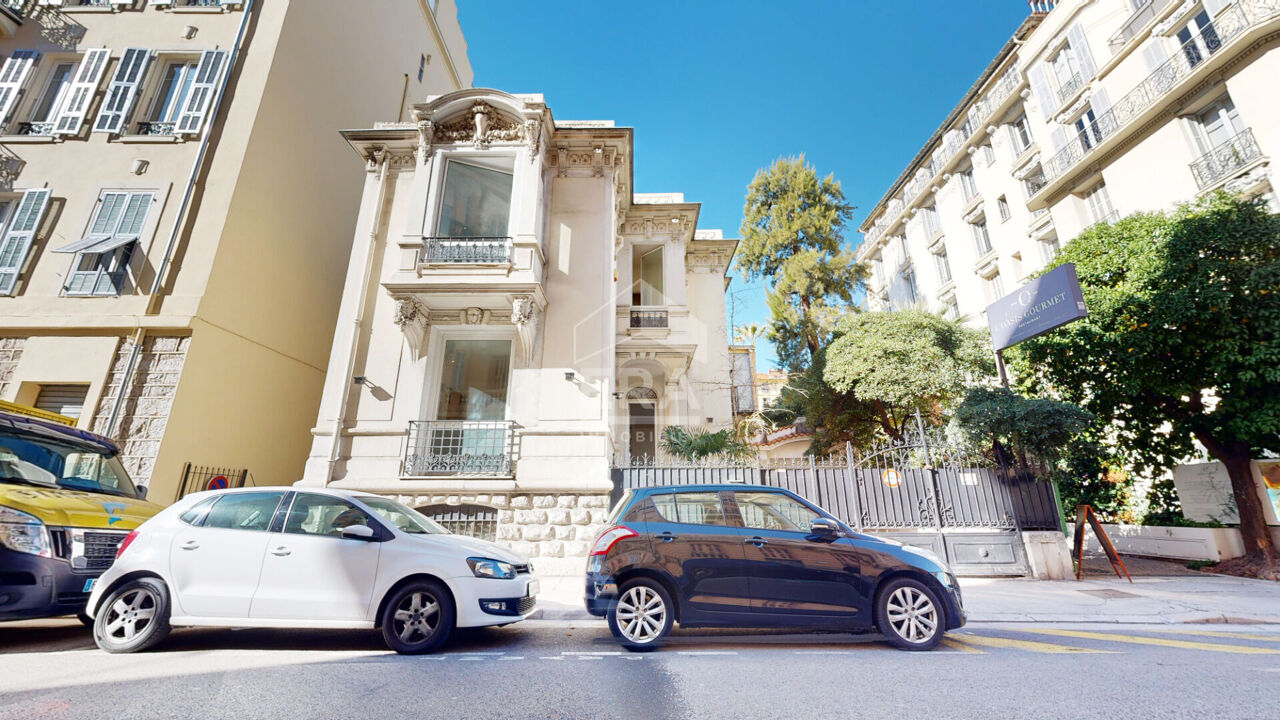 maison 7 pièces 186 m2 à vendre à Nice (06000)