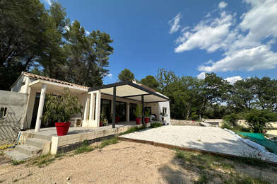 Appartement 1 pièces 590 €