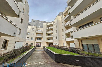 location appartement 895 € CC /mois à proximité de Le Houlme (76770)