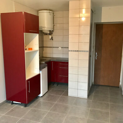 Appartement 2 pièces 300 €