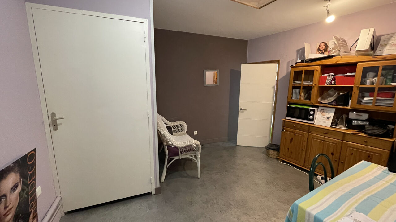 divers  pièces 70 m2 à vendre à Amplepuis (69550)