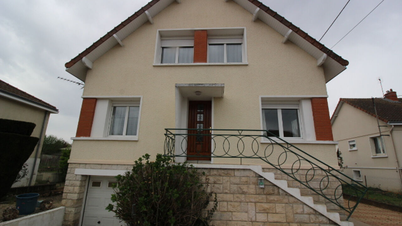 maison 10 pièces 149 m2 à vendre à Châtellerault (86100)