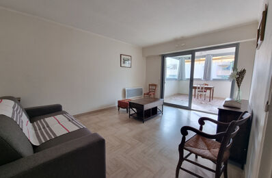 location appartement 820 € CC /mois à proximité de Golfe-Juan (06220)