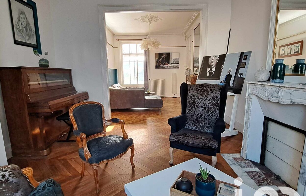 maison 7 pièces 179 m2 à vendre à Cherbourg-en-Cotentin (50100)