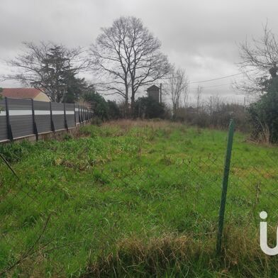 Terrain  77000 €