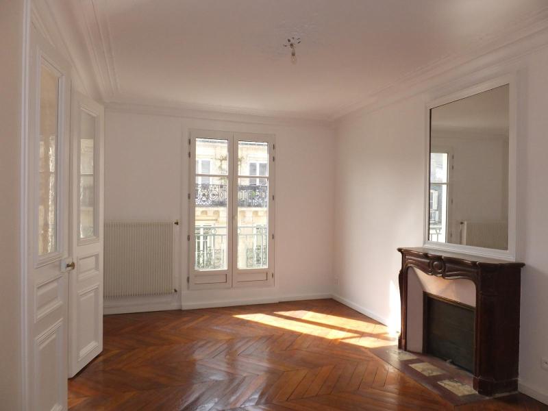 Appartement a louer paris-9e-arrondissement - 3 pièce(s) - 85 m2 - Surfyn