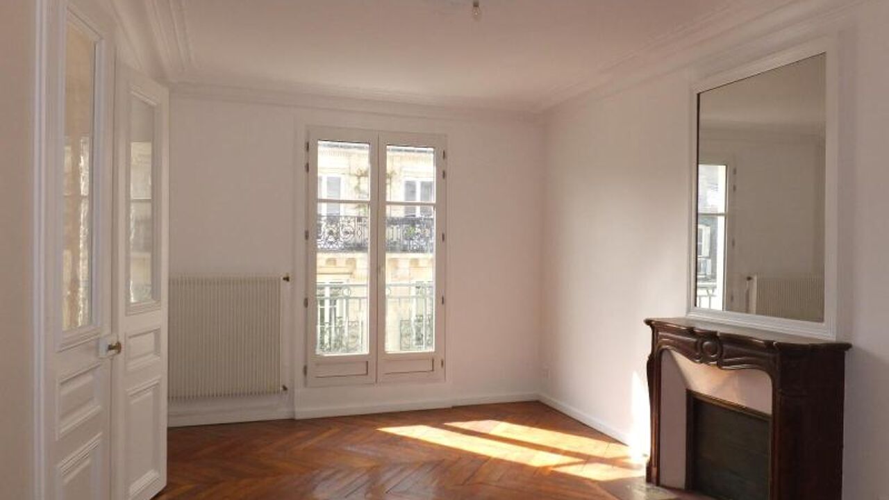 appartement 3 pièces 78 m2 à louer à Paris 9 (75009)
