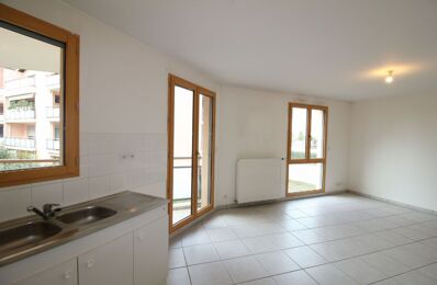 location appartement 721 € CC /mois à proximité de Saint-Maurice-de-Beynost (01700)