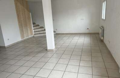 appartement 4 pièces 97 m2 à vendre à Castagniers (06670)