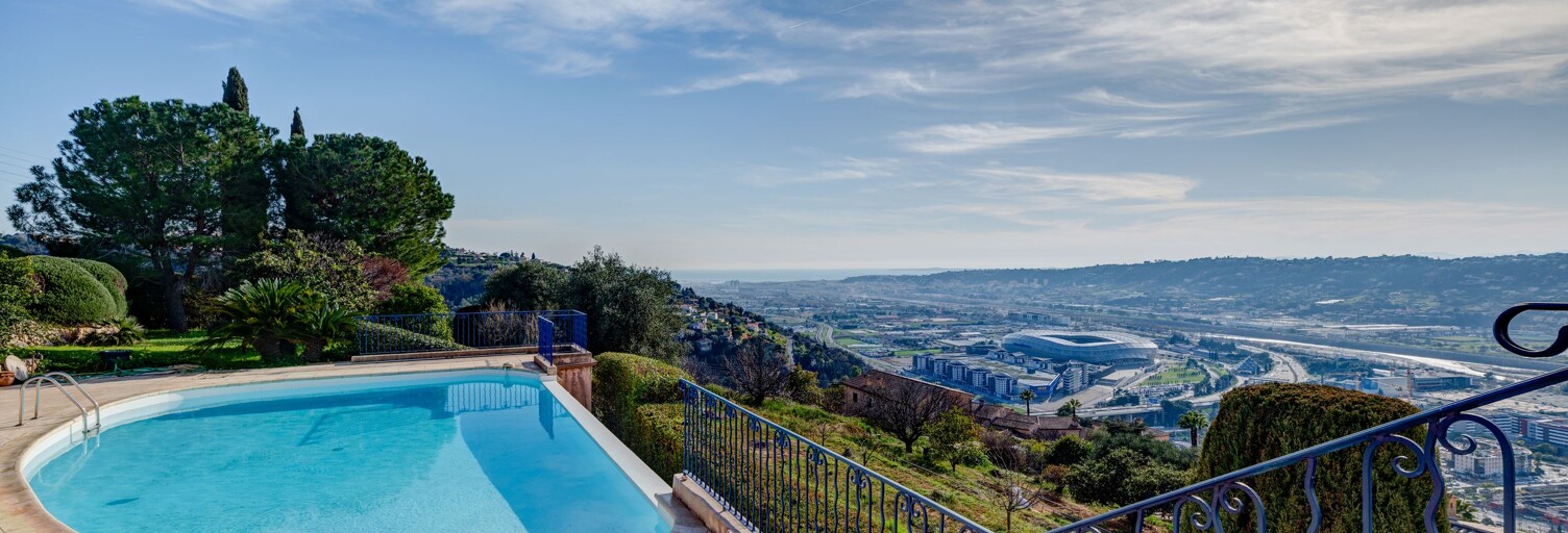 Maison   m² à vendre à Nice (06200)