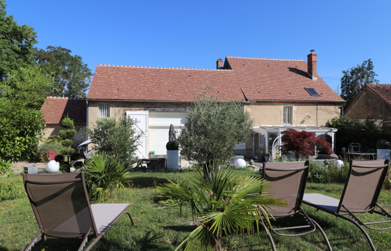 maison 8 pièces 253 m2 à vendre à La Guerche-sur-l'Aubois (18150)