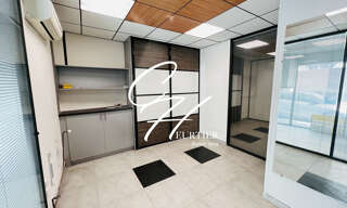 Commerce 5 Pièces 99 m² à vendre à Grenoble (38000)