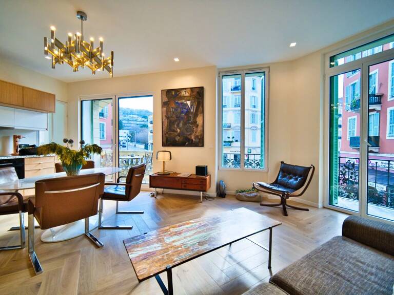Nice le Port, vente appartement 3 pièces, balcons — photo 1