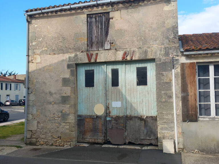 Garage centre-ville Lesparre-Médoc ! — photo 1