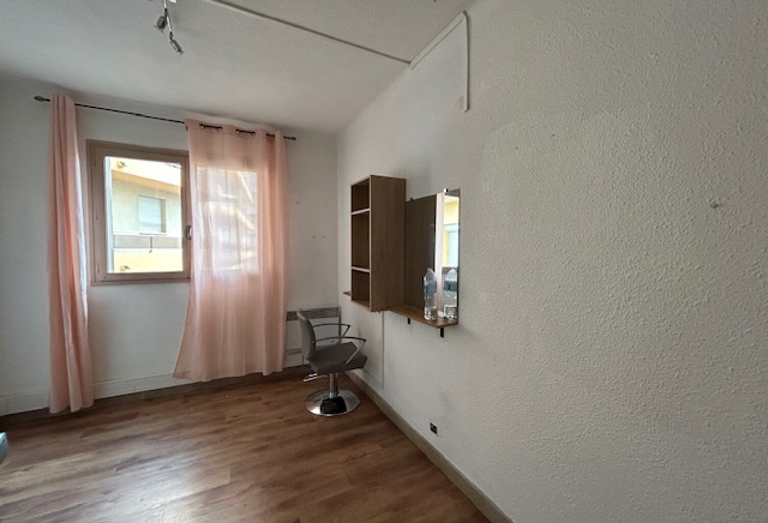 LOCAL COMMERCIAL 95 M2 — photo 1