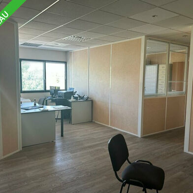 Bureau 80 m²