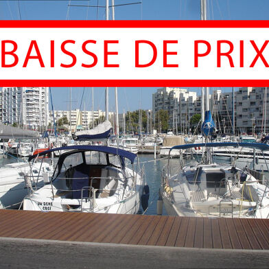 Commerce  1085000 €