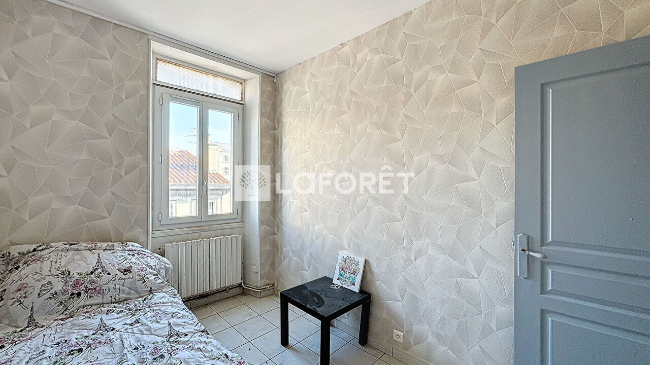 appartement 2 pièces 33 m2 à vendre à Marseille 3 (13003)