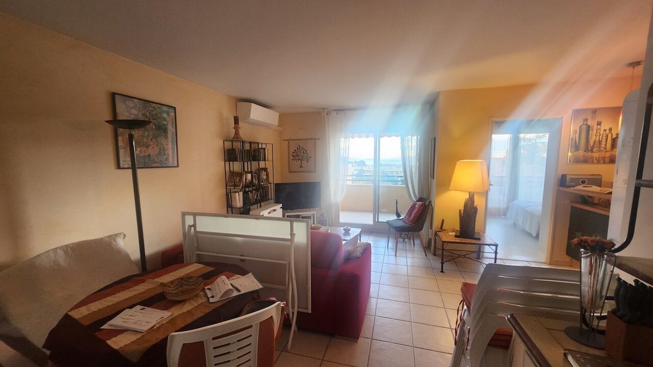 appartement 2 pièces 50 m2 à vendre à La Ciotat (13600)