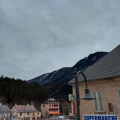 Appartement 5 pièces 185000 €