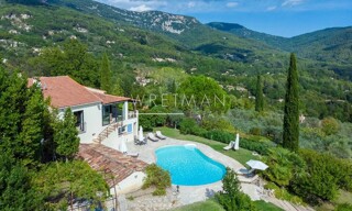 Maison 9 Pièces 192 m² à vendre à Bargemon (83830)