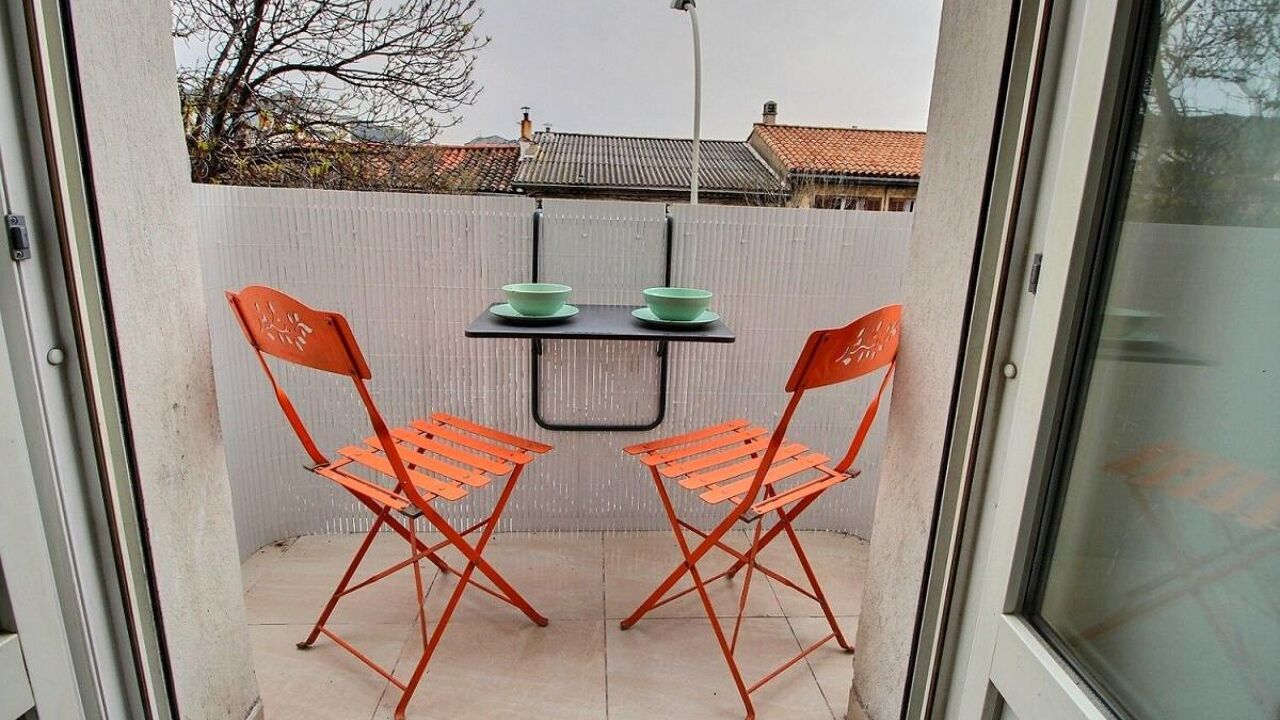 appartement 2 pièces 28 m2 à vendre à Marseille 10 (13010)