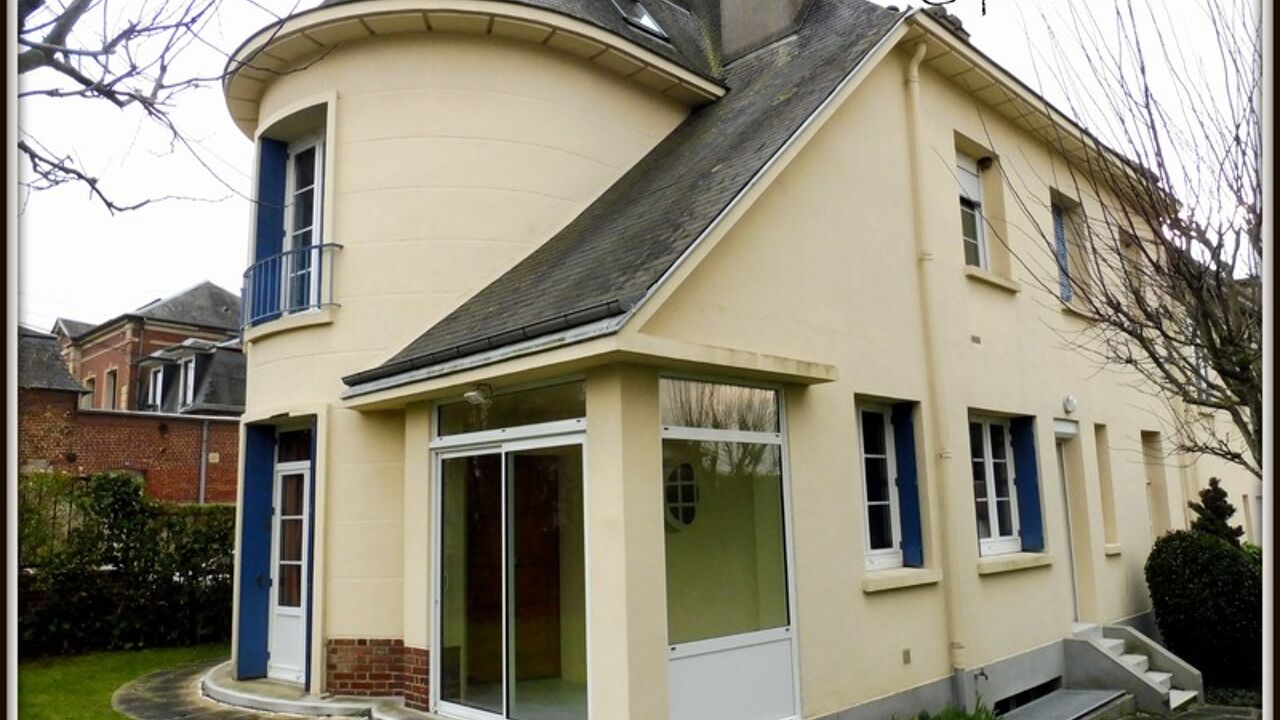 maison 6 pièces 176 m2 à vendre à Neufchâtel-en-Bray (76270)