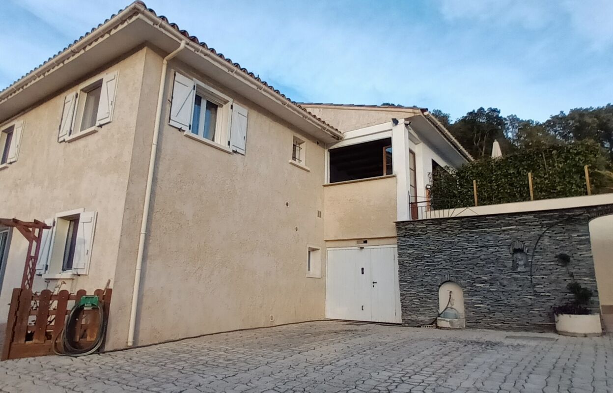 maison 6 pièces 171 m2 à vendre à Aléria (20270)
