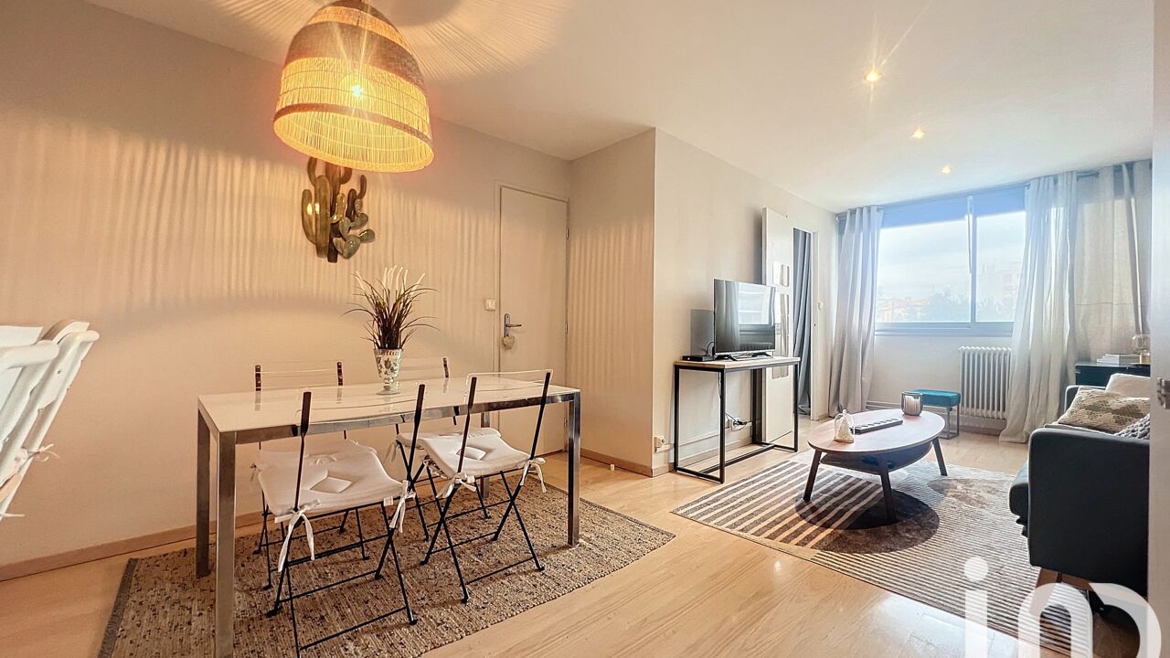 appartement 2 pièces 48 m2 à vendre à Marseille 7 (13007)