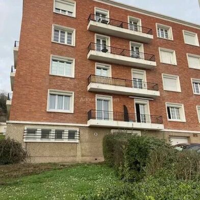 Appartement 3 pièces 121000 €