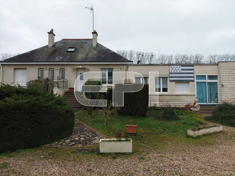 Maison d'habitation proche du centre de 282m² comprenant cuisin — photo 1