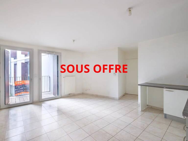 EXCLUSIVITE APPARTEMENT T2-49m2-GERLAND — photo 1