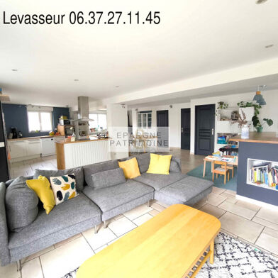 Maison 6 pièces 172 m²