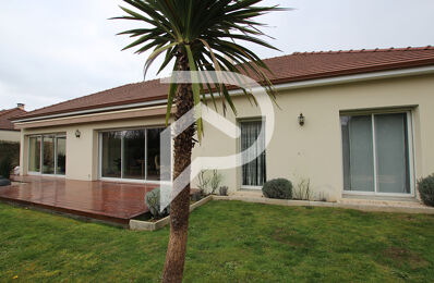 vente maison 490 000 € à proximité de Bordères (64800)