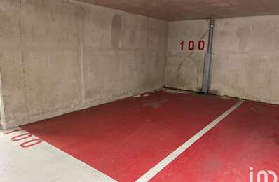 garage  pièces 13 m2 à louer à Paris 13 (75013)