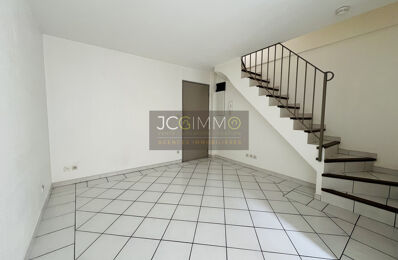 location appartement 519 € CC /mois à proximité de Sainte-Anastasie-sur-Issole (83136)