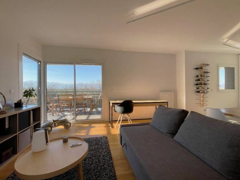 Appartement T3 de 66 m² avec vue panoramique sur le Jura — photo 1