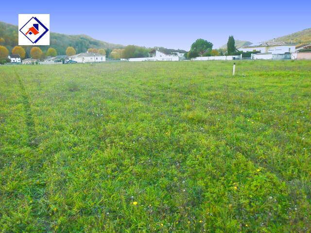 TERRAIN PLAT A BATIR 1115 m² — photo du bien